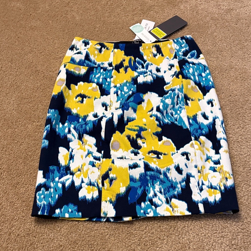 NWT Lysse Charity Pencil Skirt sz S